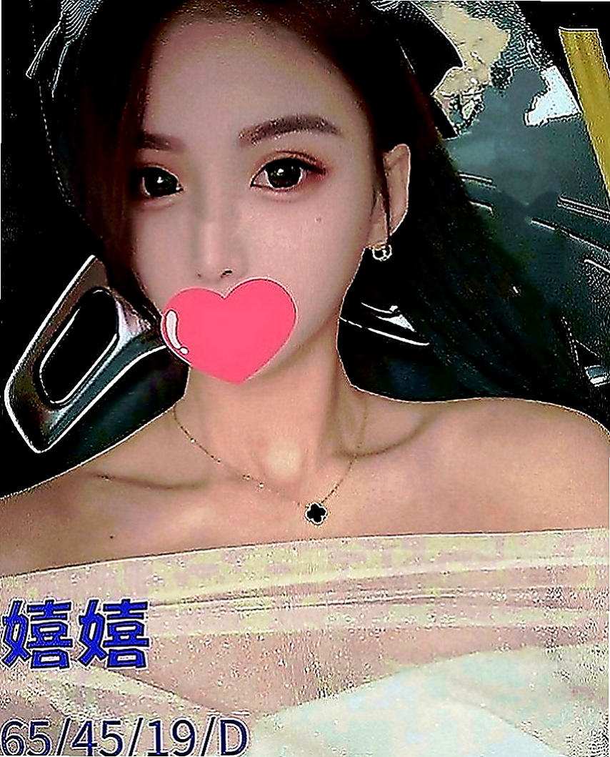 南投外送茶|找援：曦月 |粉嫩學生妹|168cm|51kg|C罩杯|19歲|此妹妹是剛下海且經驗不多 很多服務都不太熟悉喔  天然粉紅色大胸 身材超傲人 嬌小玲瓏的