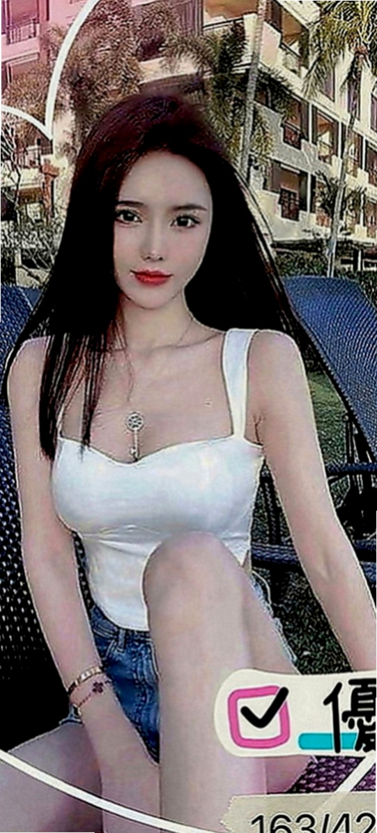 新竹定點茶|外約按摩：林真真 |氣質正妹|166cm|51kg|E罩杯|20歲|口交技術超棒的 讓你的大肉棒得到很好的照顧喔~  特色：『粉嫩胸部』天然柔軟、皮膚白皙、胸形漂亮