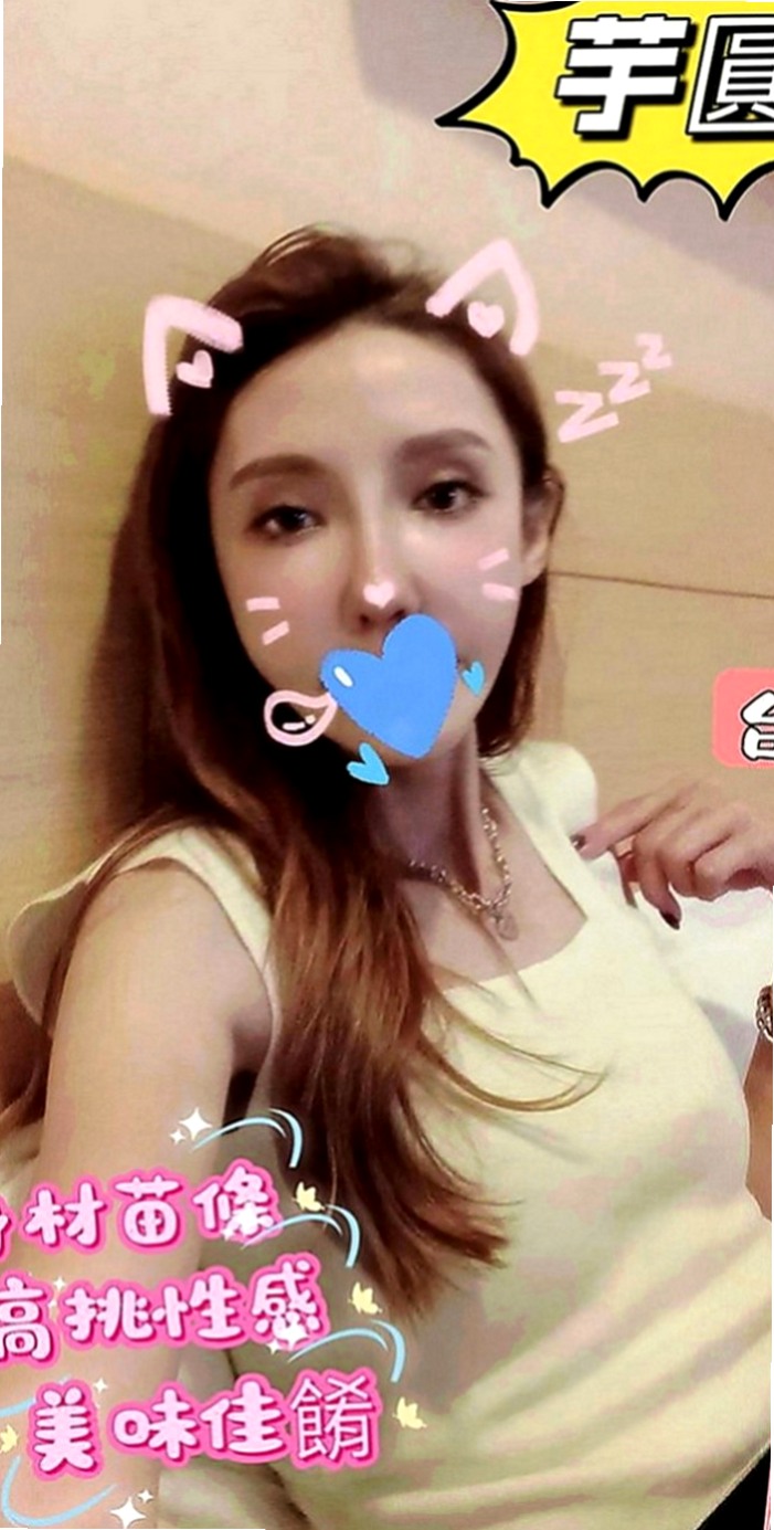 龍崎油壓：藍妮 |直播女生|167cm|43kg|E罩杯|21歲|床上可是一個高手喔臉蛋精緻,眼睛大大