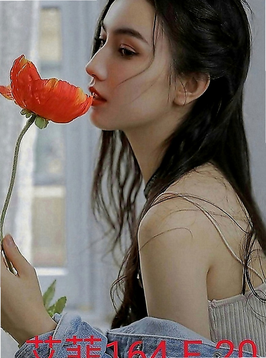 清水外送服務：愛艾 |淫蕩少婦|169cm|43kg|D罩杯|18歲|還會準備驚喜哦才破處 下面很緊的 嘿嘿嘿 很會夾哦 服務很細心