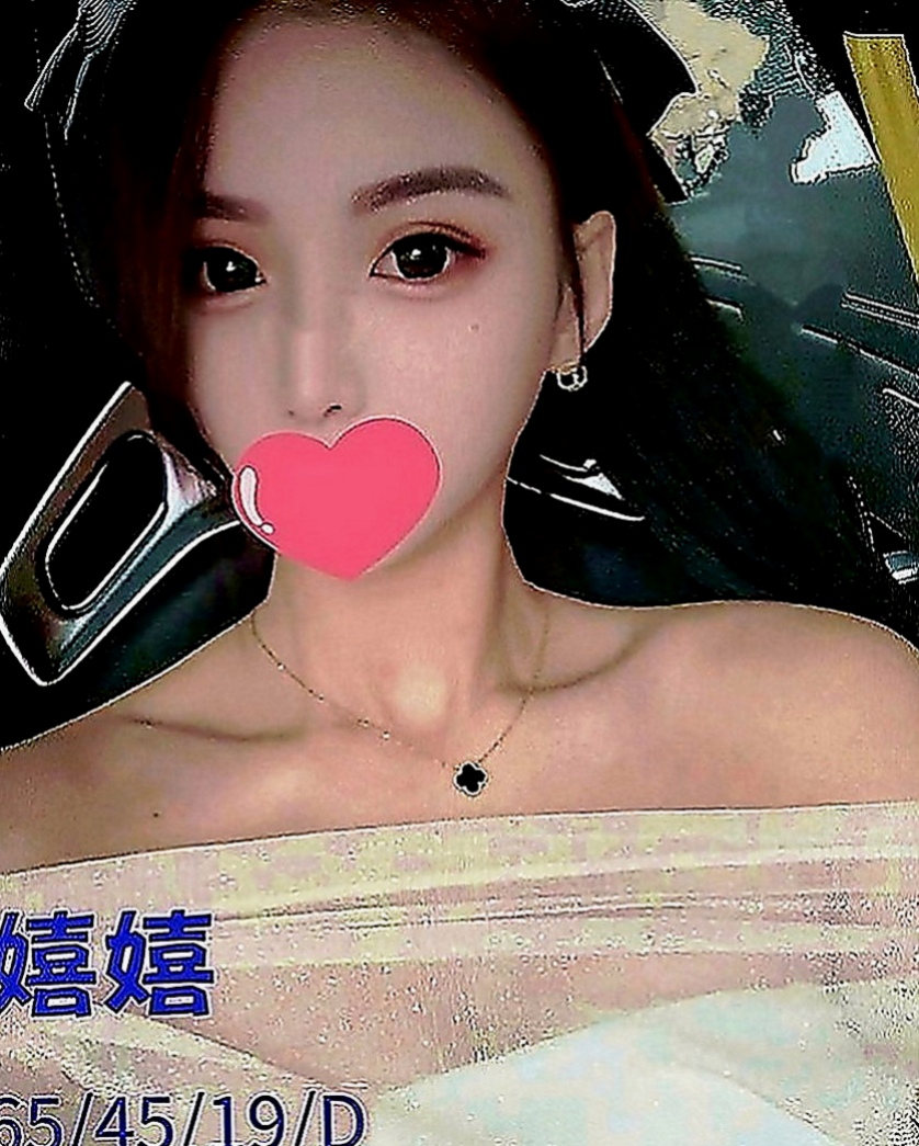 南投外送茶|找援：曦月 |粉嫩學生妹|168cm|51kg|C罩杯|19歲|此妹妹是剛下海且經驗不多 很多服務都不太熟悉喔  天然粉紅色大胸 身材超傲人 嬌小玲瓏的