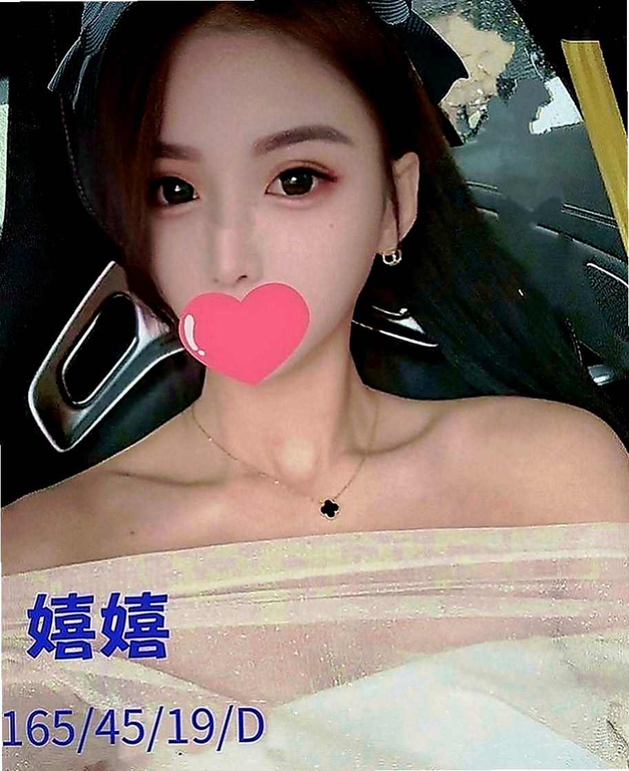 南投外送茶|找援：曦月 |粉嫩學生妹|168cm|51kg|C罩杯|19歲|此妹妹是剛下海且經驗不多 很多服務都不太熟悉喔  天然粉紅色大胸 身材超傲人 嬌小玲瓏的