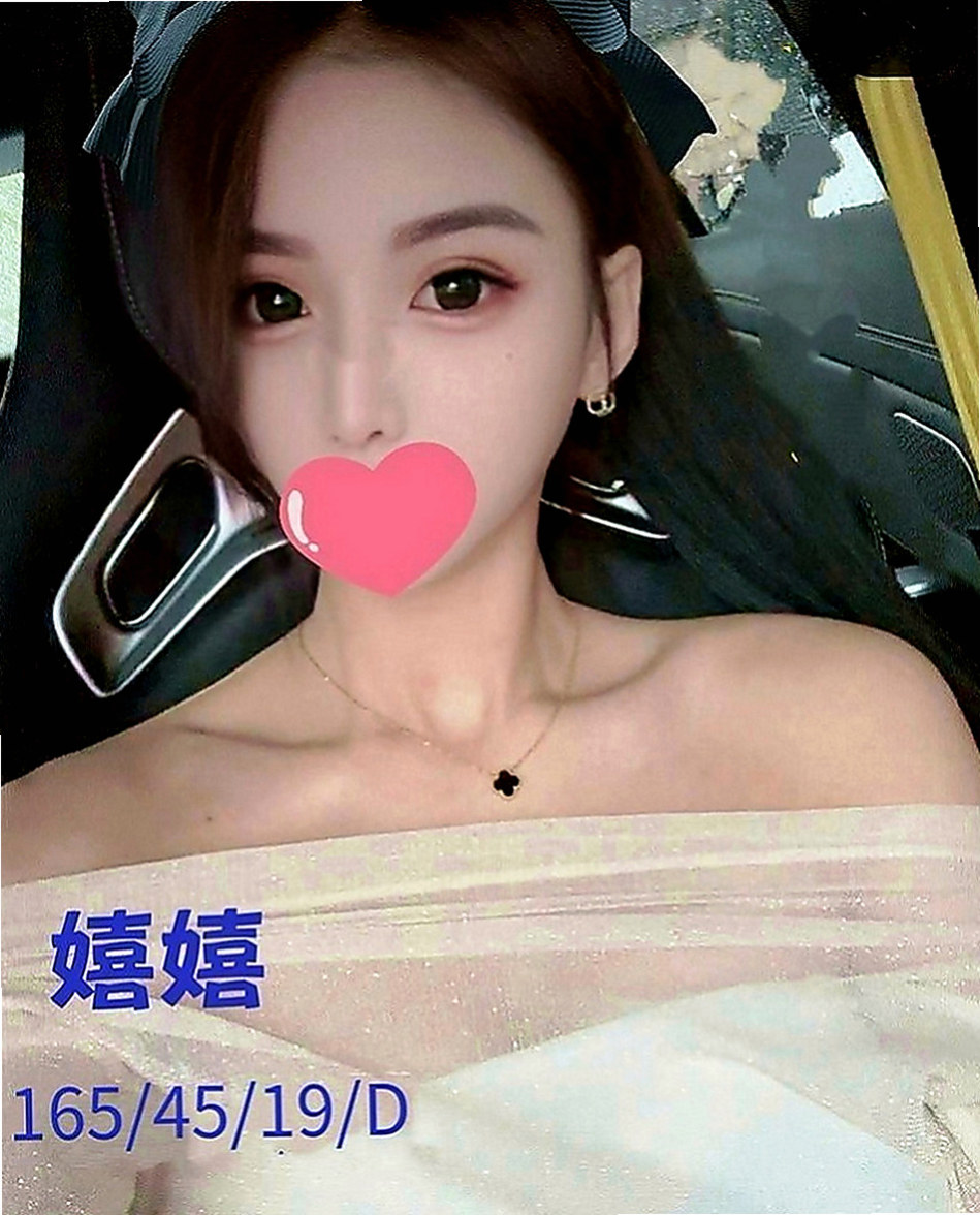 南投外送茶|找援：曦月 |粉嫩學生妹|168cm|51kg|C罩杯|19歲|此妹妹是剛下海且經驗不多 很多服務都不太熟悉喔  天然粉紅色大胸 身材超傲人 嬌小玲瓏的
