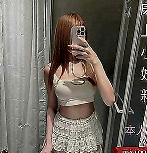 大內外賣茶：語嫣 |小模兼職|164cm|55kg|E罩杯|20歲|高挑大奶 氣質美女，皮膚白皙~外型超優！  暱稱【台妹肖妍】#顏值超超高 #真的很優